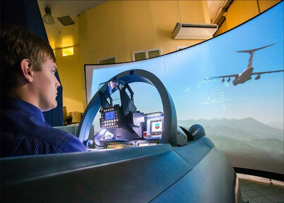 芦山模拟安全实感模拟飞行器