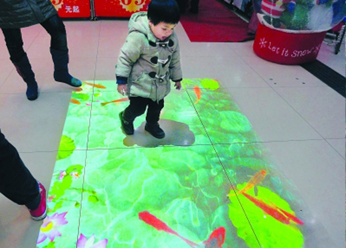 江宁模拟安全互动鱼水投影