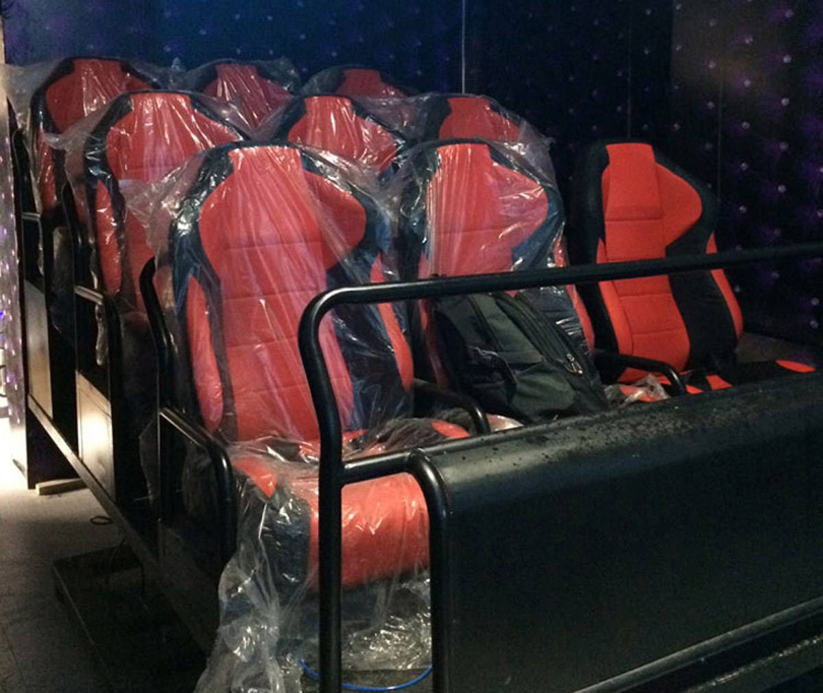 磐石模拟安全六自由度4D动感座椅