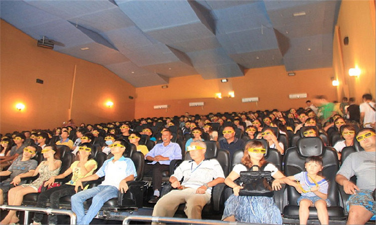 平泉模拟安全300座动感影院